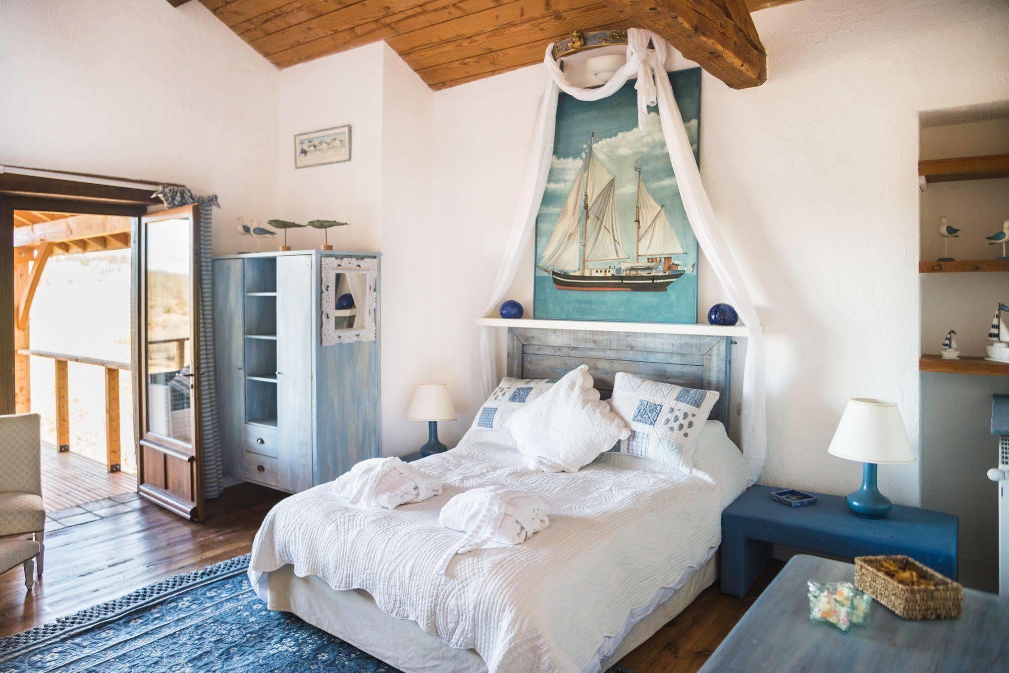 Domaine De Terrac Bed & Breakfast Rimont Екстериор снимка